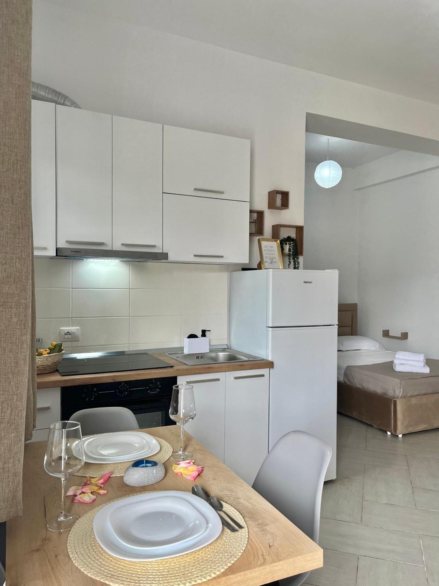 Blossom Apartments فلورا المظهر الخارجي الصورة
